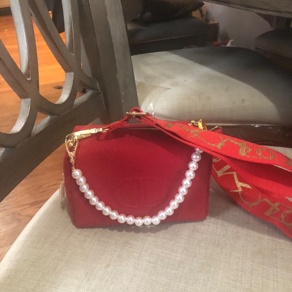 - DIOR BEAUTE - Picture 12 of 16